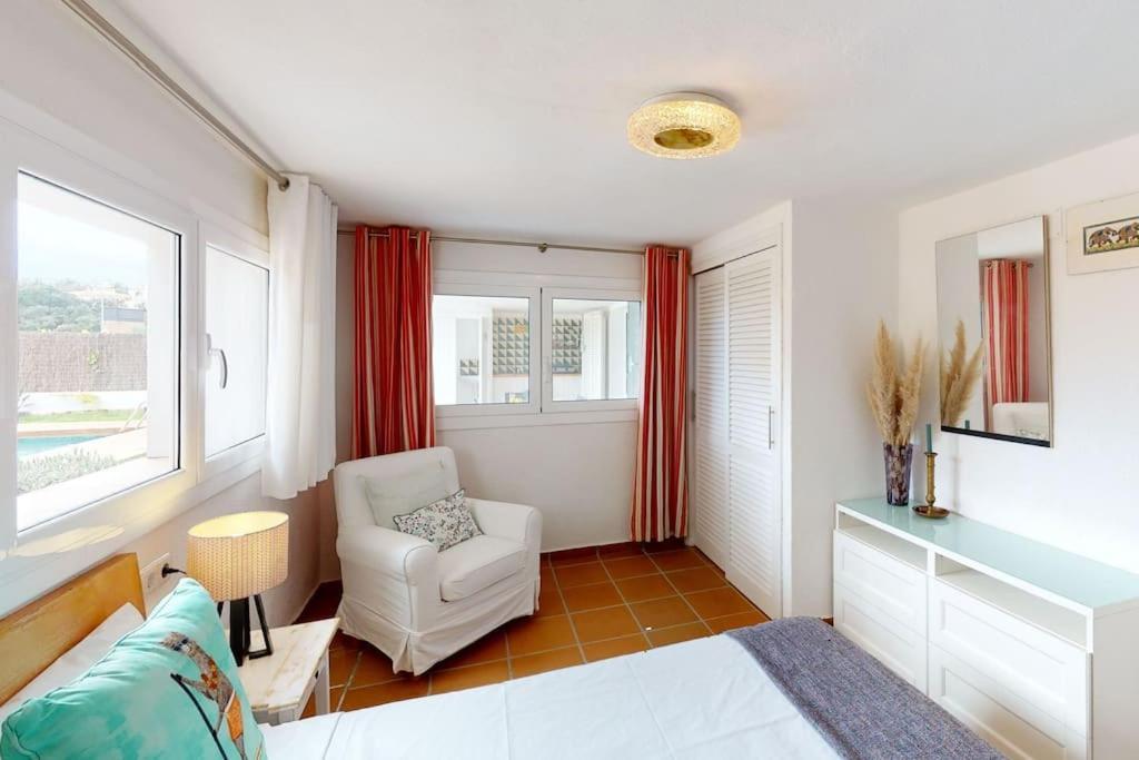 Lesal Villas Rentals, Villa Mar Azul, Tossa De Mar Bagian luar foto