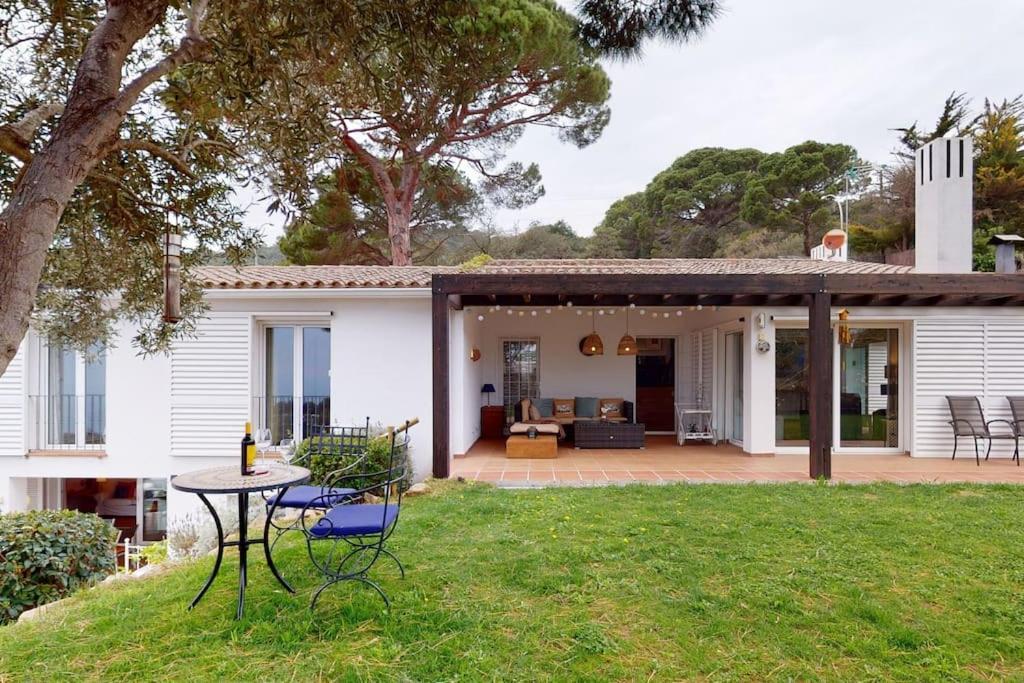 Lesal Villas Rentals, Villa Mar Azul, Tossa De Mar Bagian luar foto