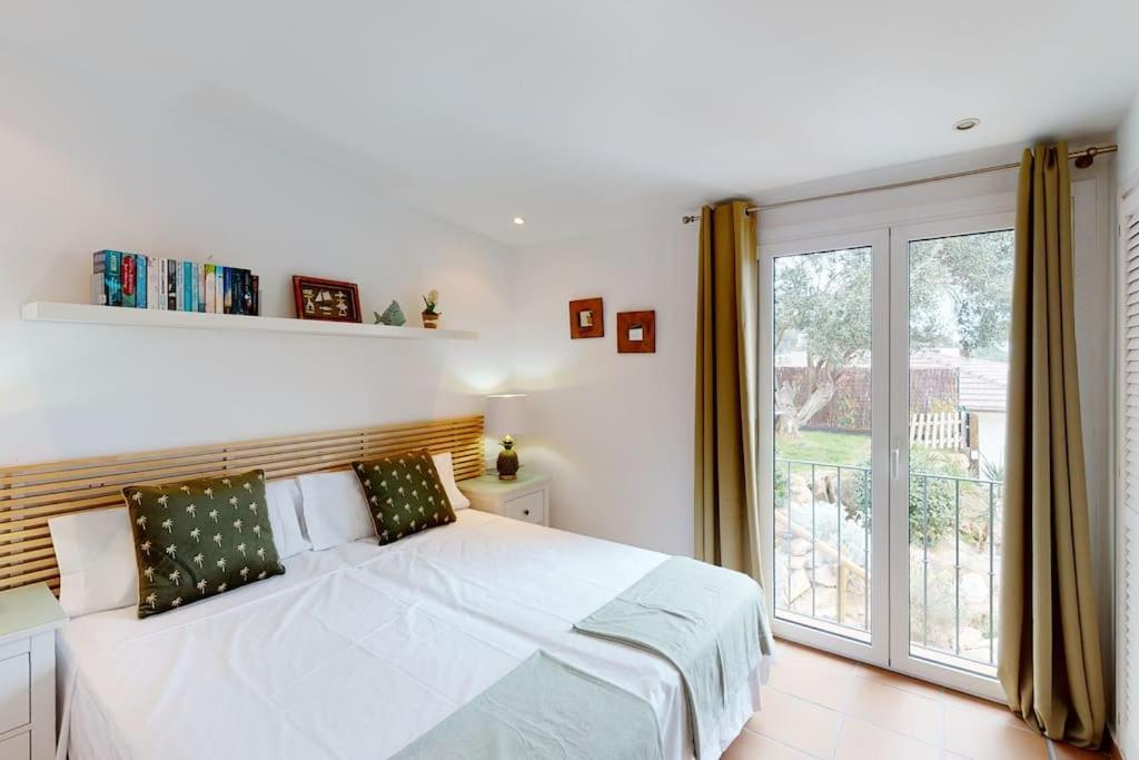 Lesal Villas Rentals, Villa Mar Azul, Tossa De Mar Bagian luar foto